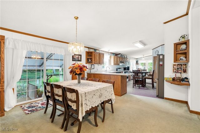 209 Wyngate Drive, Brookfield Twp, OH 44403