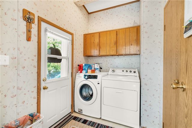 209 Wyngate Drive, Brookfield Twp, OH 44403