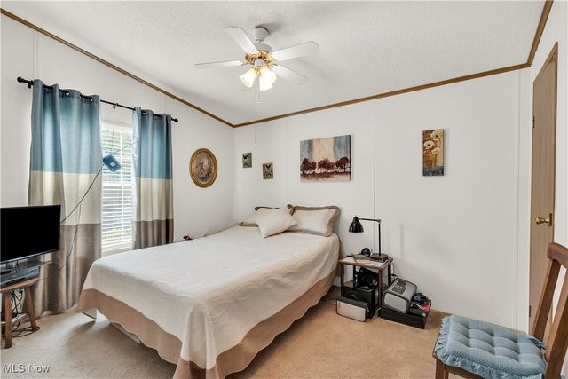 209 Wyngate Drive, Brookfield Twp, OH 44403