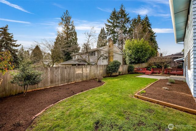 12943 SE 68th Street, Bellevue, WA 98006