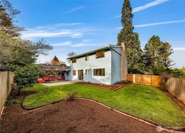 12943 SE 68th Street, Bellevue, WA 98006