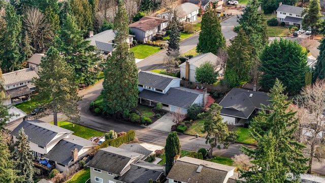 12943 SE 68th Street, Bellevue, WA 98006