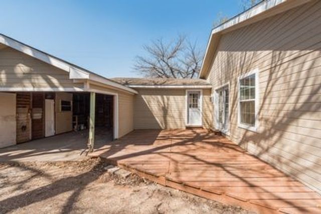 930 W Freeman Street, Sherman, TX 75092