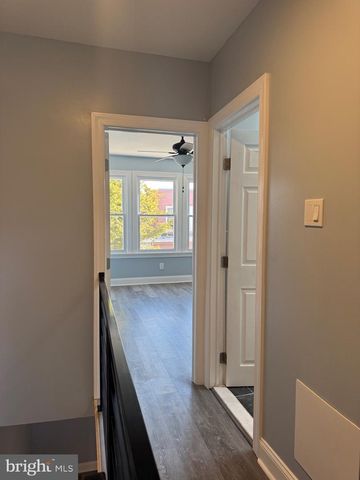 1528 S VOGDES ST, Philadelphia, PA 19143