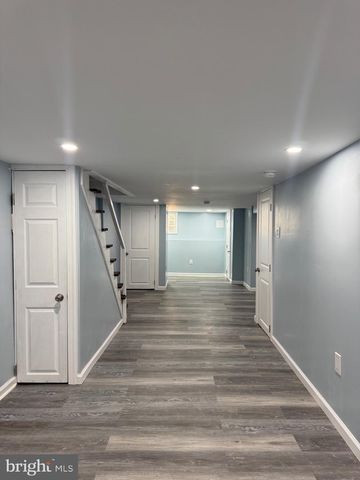 1528 S VOGDES ST, Philadelphia, PA 19143