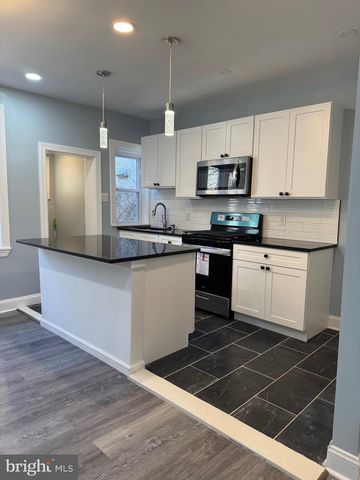 1528 S VOGDES ST, Philadelphia, PA 19143