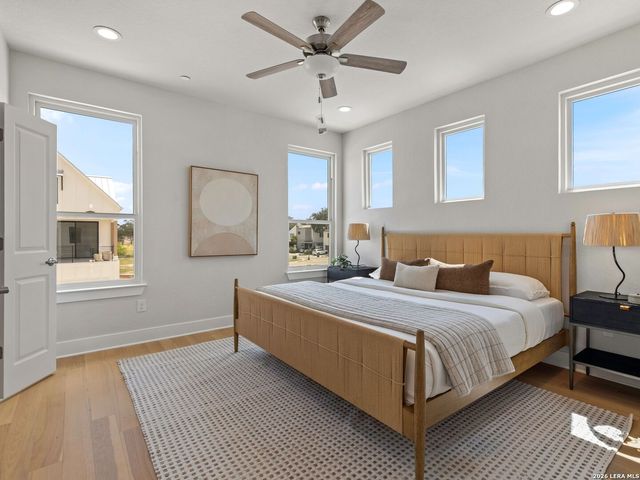 543 McMonigal Pl Bldg 3, San Antonio, TX 78210