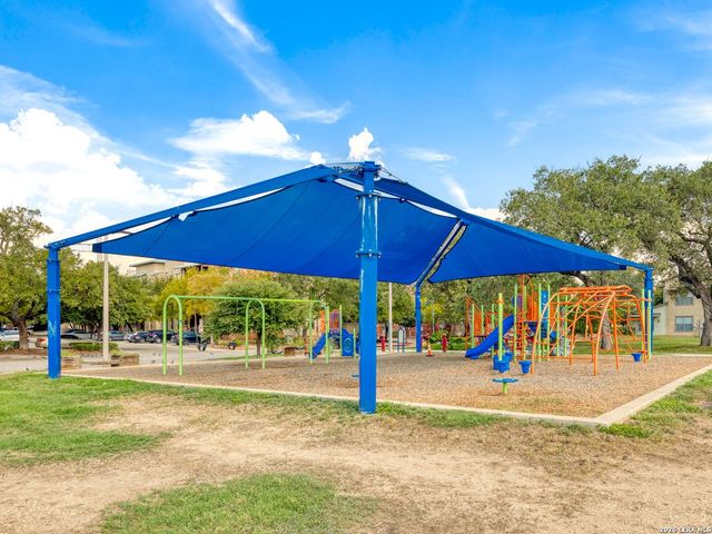 543 McMonigal Pl Bldg 3, San Antonio, TX 78210