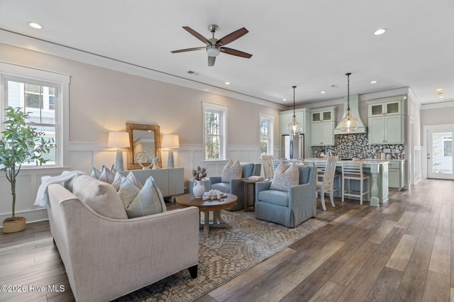 1903 W Yacht Drive, Oak Island, NC 28465