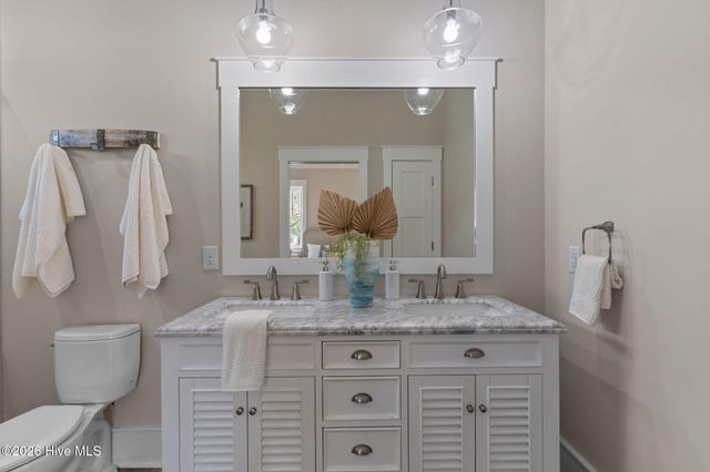 1903 W Yacht Drive, Oak Island, NC 28465