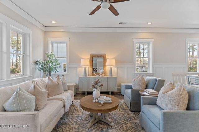 1903 W Yacht Drive, Oak Island, NC 28465