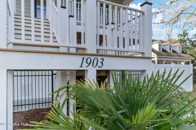 1903 W Yacht Drive, Oak Island, NC 28465