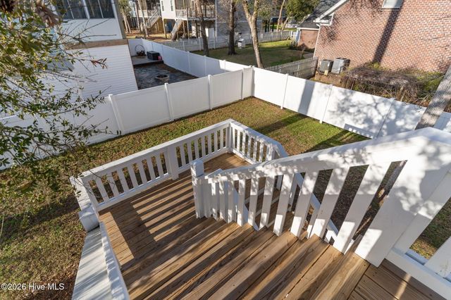 1903 W Yacht Drive, Oak Island, NC 28465