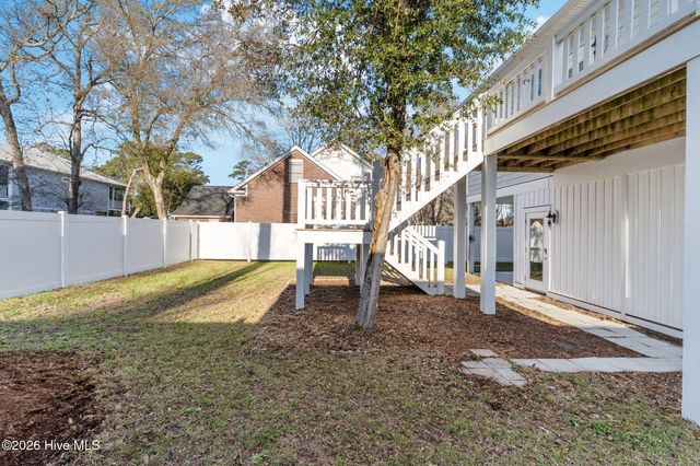1903 W Yacht Drive, Oak Island, NC 28465