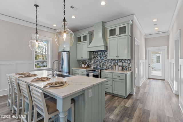 1903 W Yacht Drive, Oak Island, NC 28465