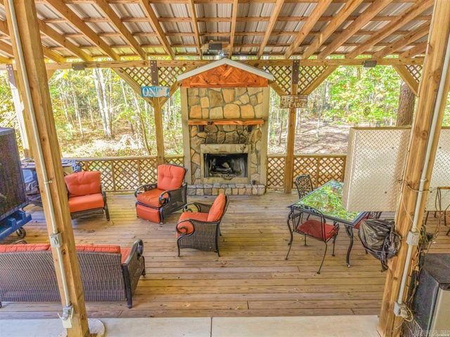 1622 Edgewood Drive, Bismarck, AR 71929