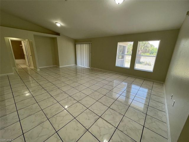1221 Summa BLVD, Lehigh Acres, FL 33974
