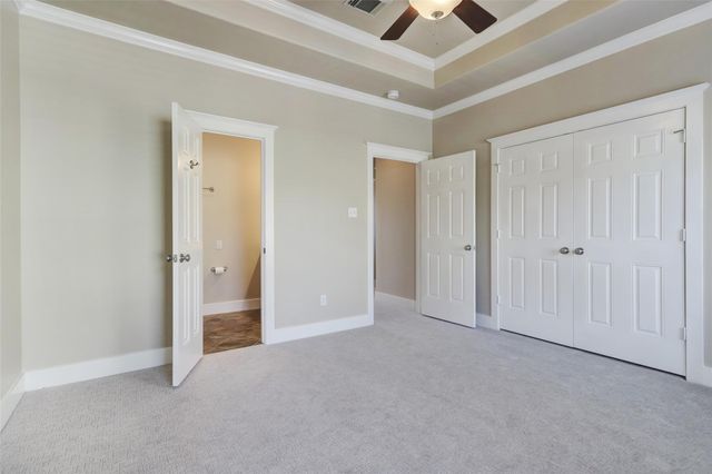 1047 W 16th Street, Houston, TX 77008