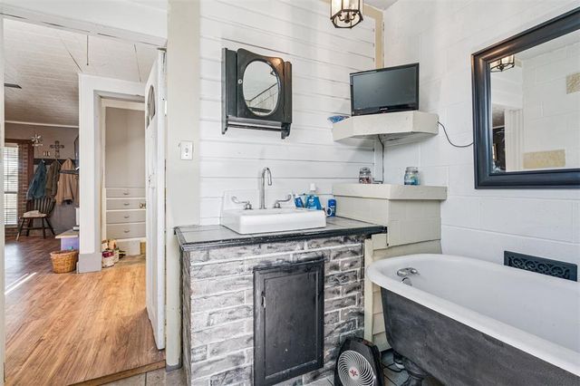 4220 SW 32nd Street, Oklahoma City, OK 73119