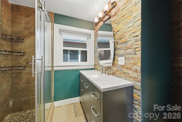 1822 Blowing Rock Boulevard, Lenoir, NC 28645