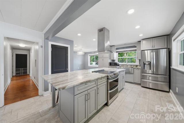 1822 Blowing Rock Boulevard, Lenoir, NC 28645