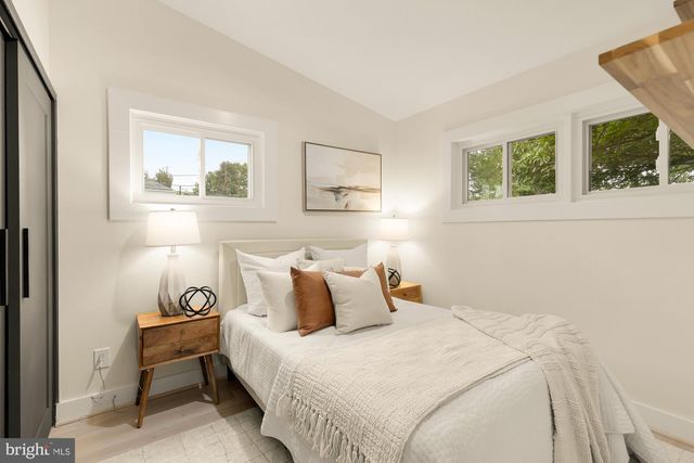 10402 GILMOURE DR, Silver Spring, MD 20901