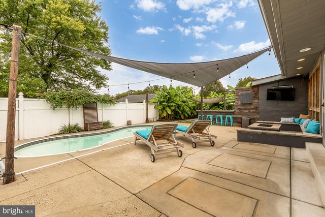 10402 GILMOURE DR, Silver Spring, MD 20901