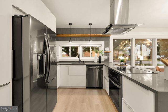 10402 GILMOURE DR, Silver Spring, MD 20901