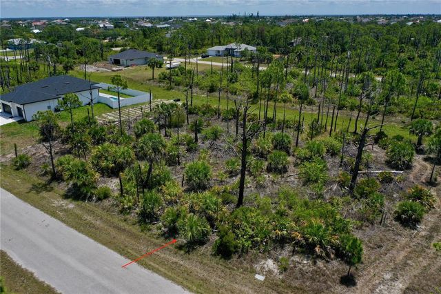 8228 LEAFY WAY, Port Charlotte, FL 33981