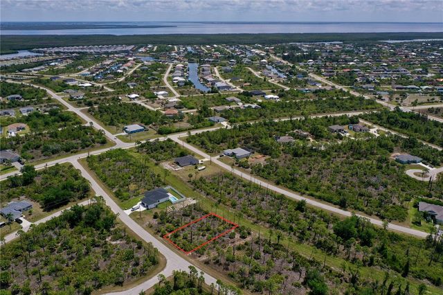 8228 LEAFY WAY, Port Charlotte, FL 33981