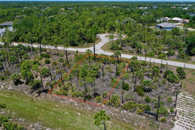 8228 LEAFY WAY, Port Charlotte, FL 33981