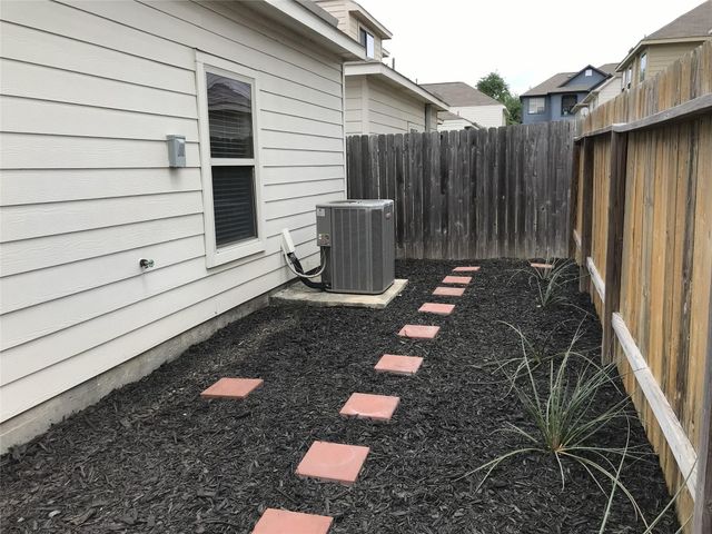 13502 Vista De Oro Street, Houston, TX 77070