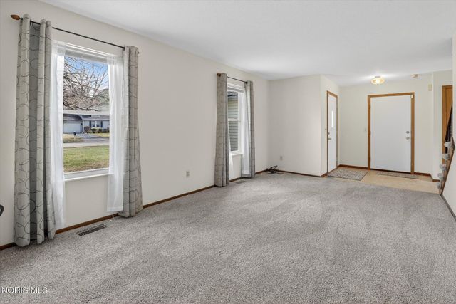 2009 Willowhill Lane, Toledo, OH 43615