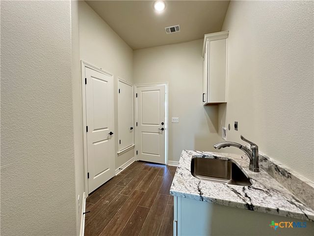 6719 Mamaw Lane, Temple, TX 76502