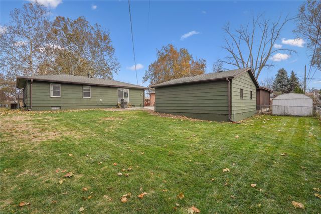 302 NW Arlan Drive, Ankeny, IA 50023