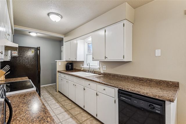 302 NW Arlan Drive, Ankeny, IA 50023