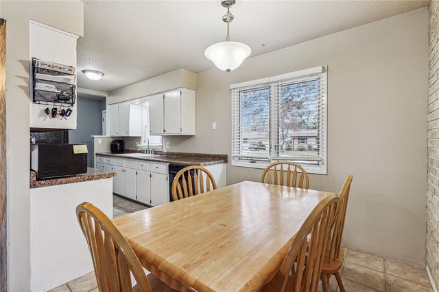 302 NW Arlan Drive, Ankeny, IA 50023