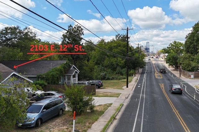 2103 E 12th ST, Austin, TX 78702