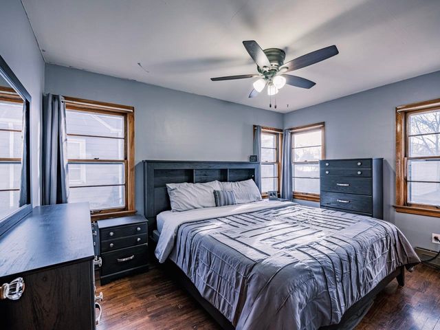 660 S 12th St, Salina, KS 67401