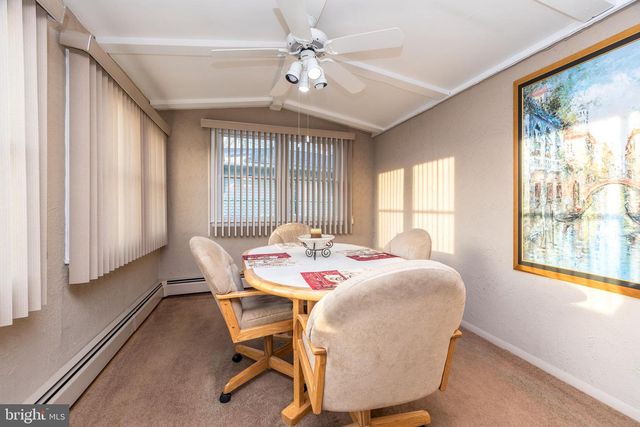 29 HOPE RD, Levittown, PA 19056