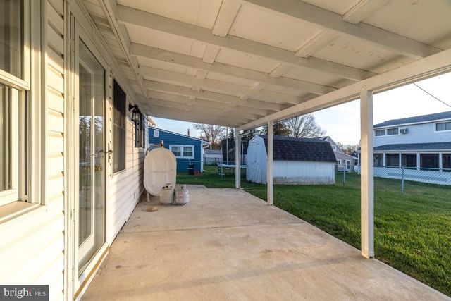 29 HOPE RD, Levittown, PA 19056