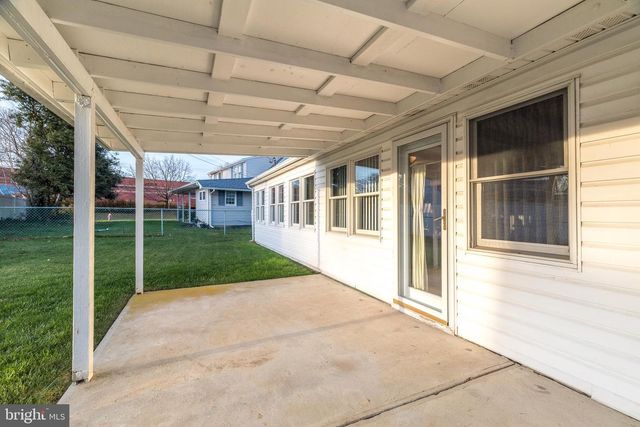 29 HOPE RD, Levittown, PA 19056