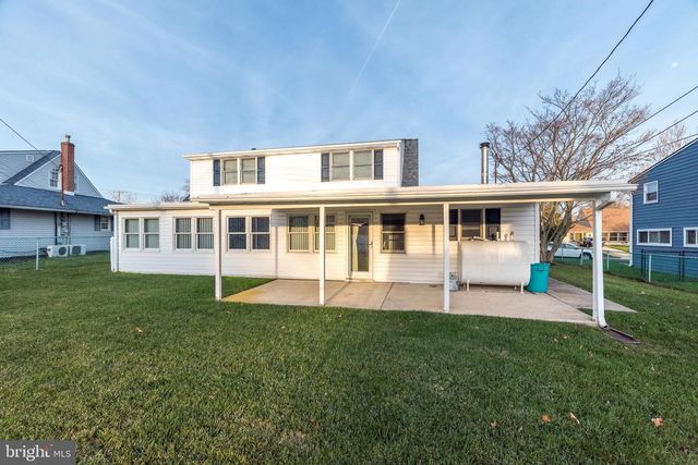 29 HOPE RD, Levittown, PA 19056