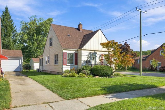 23800 Buckingham Street, Dearborn, MI 48128