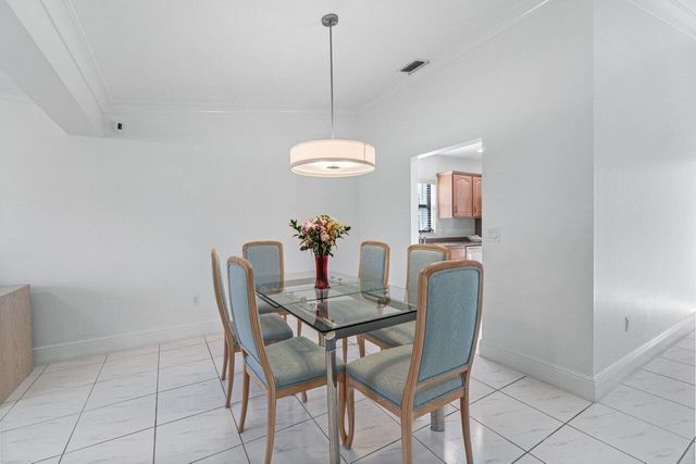 5605 Forest Oaks Terrace, Delray Beach, FL 33484
