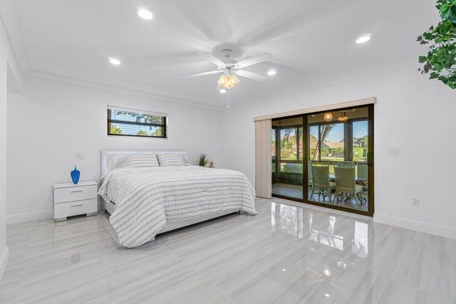 5605 Forest Oaks Terrace, Delray Beach, FL 33484