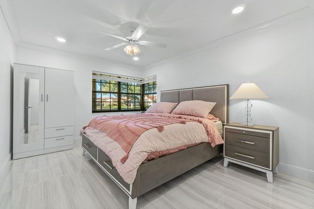 5605 Forest Oaks Terrace, Delray Beach, FL 33484