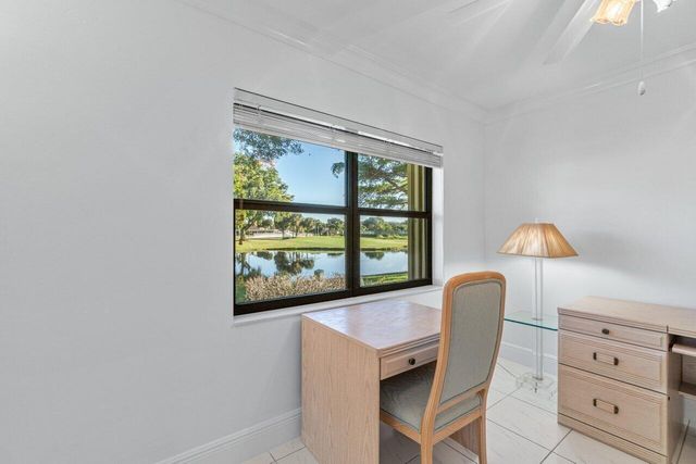 5605 Forest Oaks Terrace, Delray Beach, FL 33484