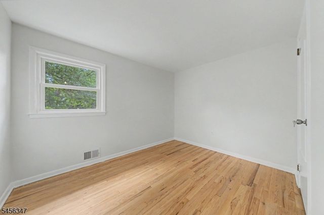 11 Dolly Dr, Parsippany-troy Hills Twp., NJ 07054