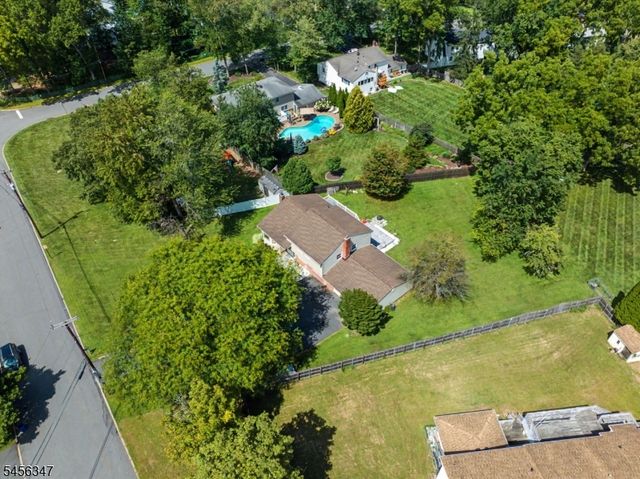 11 Dolly Dr, Parsippany-troy Hills Twp., NJ 07054